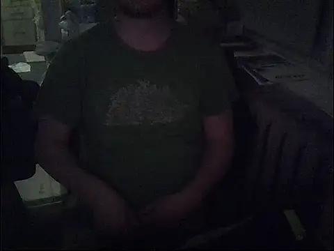 Snapshot of Andersen_69 chatting on April 16, 10:01 pm Andersen 69 online show from April 16, 10:01 pm