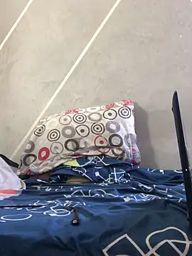 Cesar Augusto online show from October 24, 1:29 pm