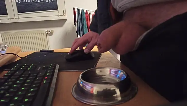 Thompsen1992 online show from November 7, 12:32 am