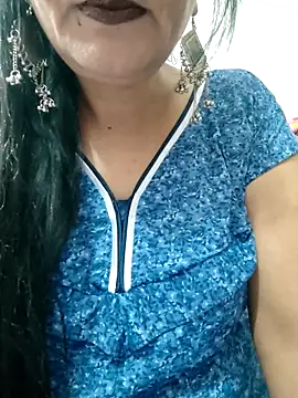 Snapshot of Cuty_siya_143 chatting on October 8, 7:39 am Cuty siya 143 online show from October 8, 7:39 am