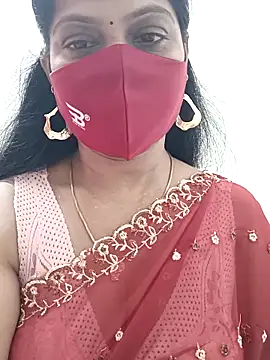 Snapshot of shivani27 chatting on September 20, 10:05 am shivani27 online show from September 20, 10:05 am