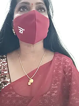 Snapshot of shivani27 chatting on November 25, 9:15 pm shivani27 online show from November 25, 9:15 pm