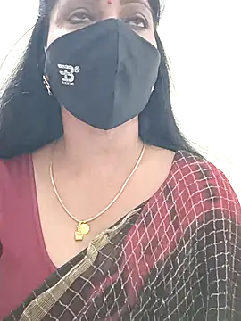 Snapshot of shivani27 chatting on November 27, 2:08 pm shivani27 online show from November 27, 2:08 pm