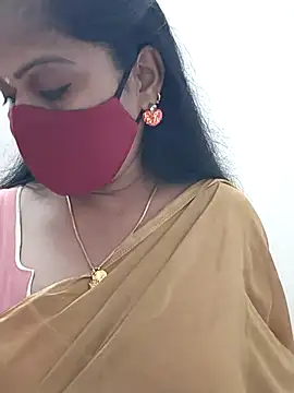 Snapshot of shivani27 chatting on November 28, 1:47 pm shivani27 online show from November 28, 1:47 pm