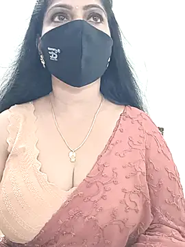 shivani27 online show from May 2, 4:45 pm