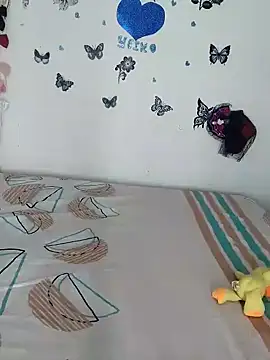 AntonelaMorriz online show from December 1, 7:35 am