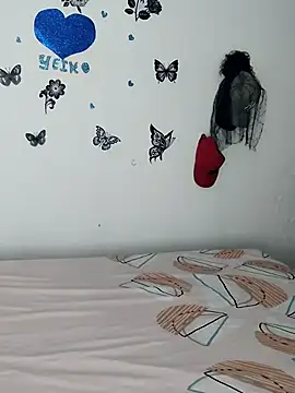 AntonelaMorriz online show from December 3, 7:49 am