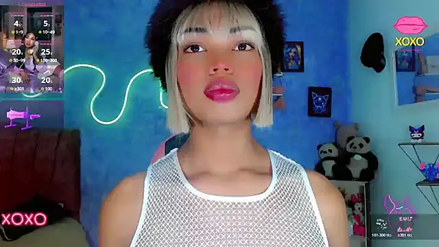 Aishasexy18 online show from December 3, 10:35 am