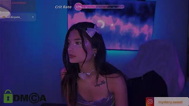 Snapshot of jenniekim777 chatting on April 13, 2:06 am jenniekim777 online show from April 13, 2:06 am