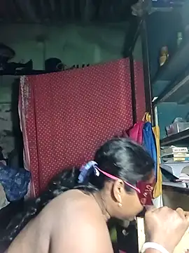 Nude-Priya2 online show from January 15, 10:20 am