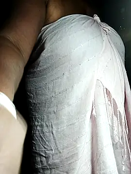 Nude-Priya2 online show from March 5, 6:48 pm