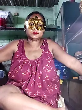 Nude-Priya2 online show from June 16, 10:18 am