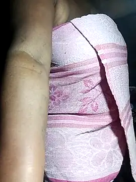 Nude-Priya2 online show from July 25, 10:02 am