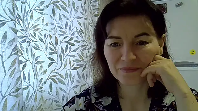 Krystal 82 online show from December 22, 9:17 am