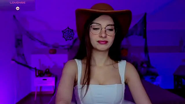 Real cutie1 online show from October 31, 7:26 pm