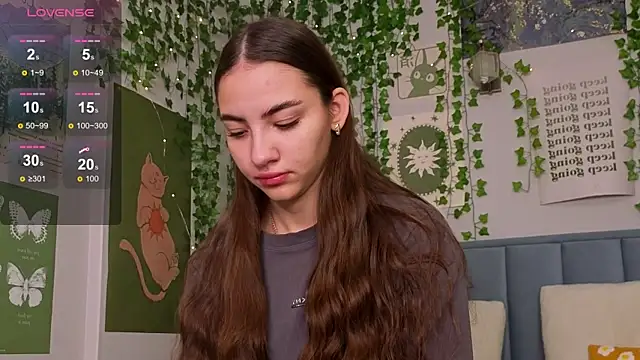 Ashley Pierce online show from December 14, 4:07 am