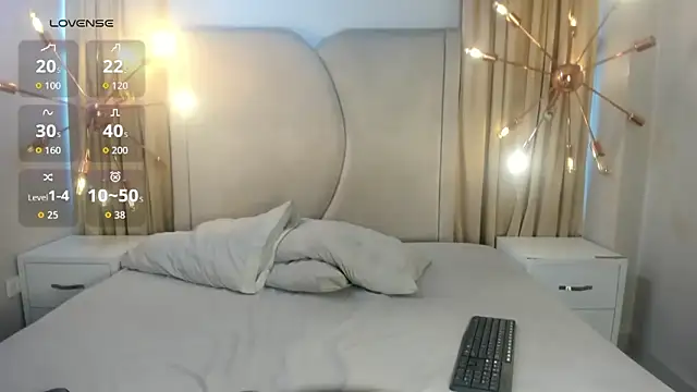 rubyrouge   online show from November 24, 7:13 pm