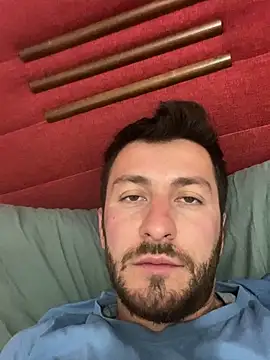 emredenizz07 online show from October 7, 2:53 am