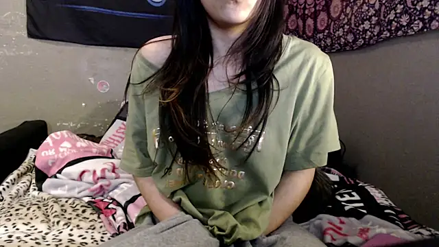 London Ray online show from May 10, 12:38 am