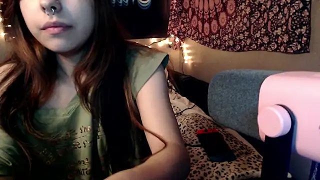 London Ray online show from July 25, 9:34 pm