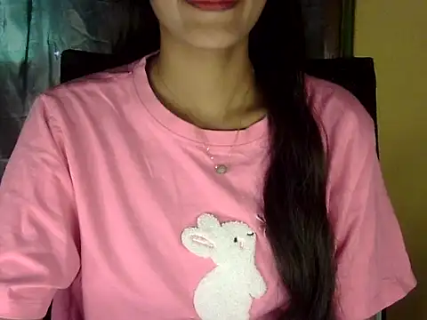 Snapshot of zara_Khan0 chatting on November 17, 3:45 am zara Khan0 online show from November 17, 3:45 am