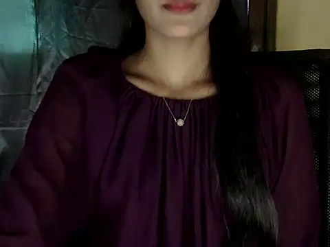 Snapshot of zara_Khan0 chatting on November 22, 3:27 am zara Khan0 online show from November 22, 3:27 am