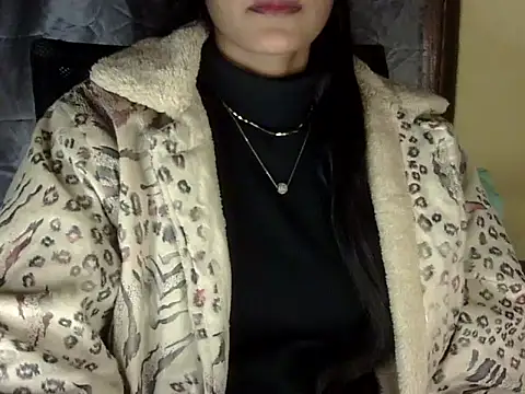 Snapshot of zara_Khan0 chatting on December 16, 4:34 pm zara Khan0 online show from December 16, 4:34 pm