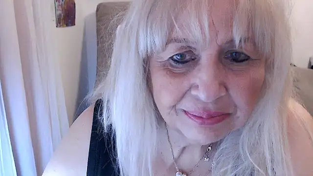 SusiLifeXXX online show from December 15, 8:35 pm