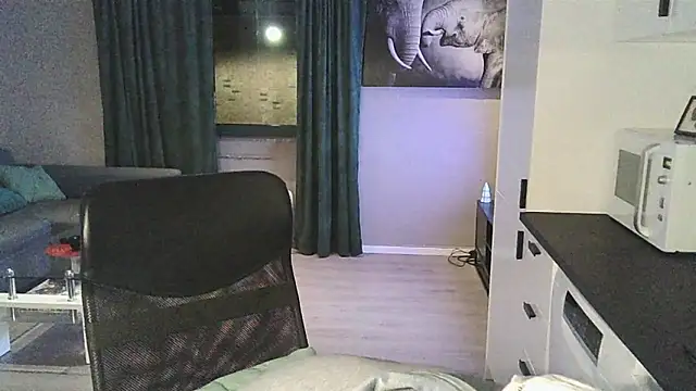 Dartanjanas13 online show from February 17, 6:25 pm