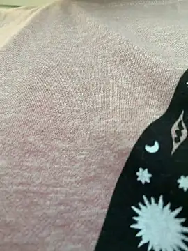 Snapshot of Anjinhavagabunda chatting on December 20, 11:39 am Anjinhavagabunda online show from December 20, 11:39 am