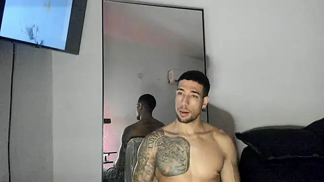 Snapshot of ThiagoLugo chatting on September 24, 7:50 pm ThiagoLugo online show from September 24, 7:50 pm