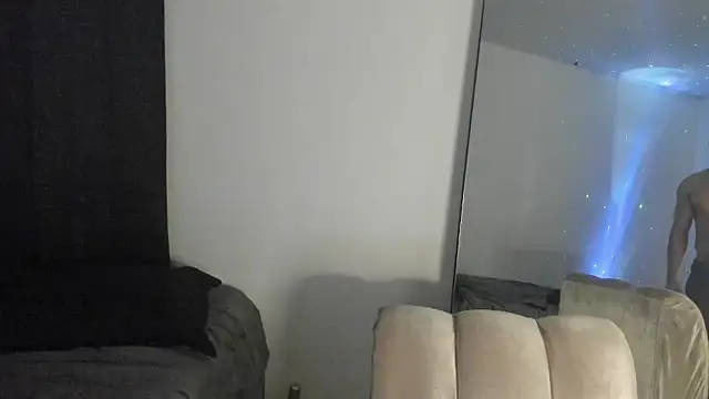 ThiagoLugo online show from February 8, 6:06 am