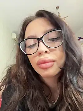 Snapshot of Hannah_xBaby chatting on January 18, 12:31 pm Hannah xBaby online show from January 18, 12:31 pm