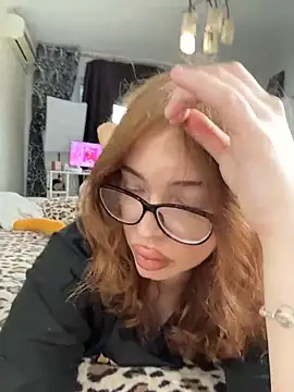 Snapshot of Hannah_xBaby chatting on March 29, 3:23 pm Hannah xBaby online show from March 29, 3:23 pm