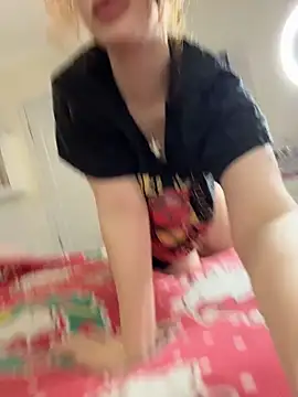 Snapshot of Hannah_xBaby chatting on April 4, 7:17 am Hannah xBaby online show from April 4, 7:17 am
