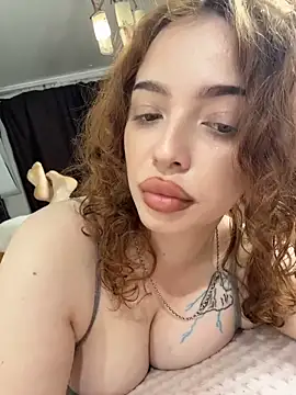 Snapshot of Hannah_xBaby chatting on April 7, 12:16 pm Hannah xBaby online show from April 7, 12:16 pm