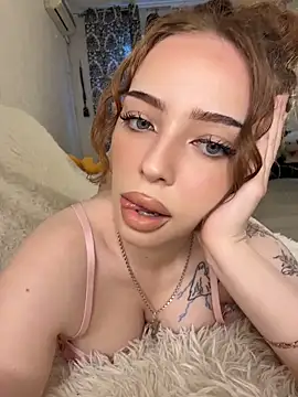 Snapshot of Hannah_xBaby chatting on June 7, 10:19 am Hannah xBaby online show from June 7, 10:19 am