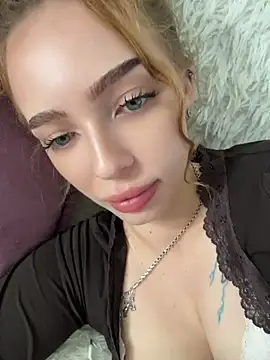 Snapshot of Hannah_xBaby chatting on July 12, 1:57 pm Hannah xBaby online show from July 12, 1:57 pm