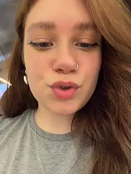 lucy-joy online show from July 20, 10:07 am