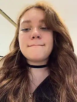 lucy-joy online show from July 30, 10:14 am