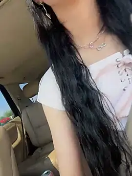 DollyTall online show from June 18, 5:19 am