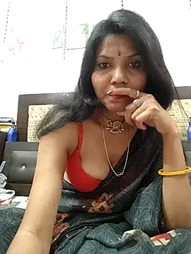 Yourhotsweetgirl online show from December 18, 4:57 pm