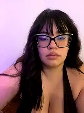 Emily Taylor2 online show from December 2, 2:50 am