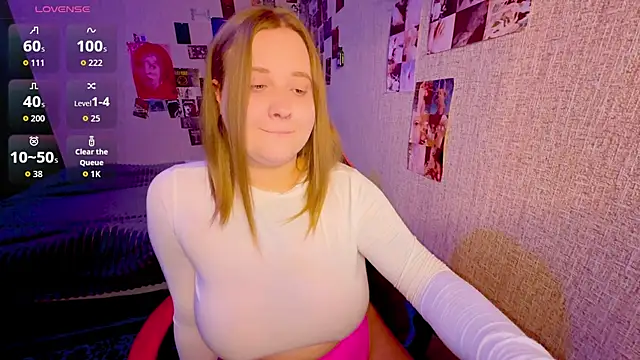 NaomiRey1 online show from July 16, 9:21 pm