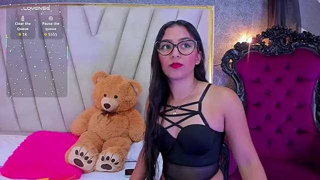 Snapshot of AmyStar1 chatting on October 14, 9:15 pm AmyStar1 online show from October 14, 9:15 pm