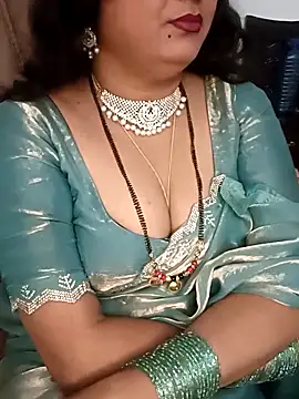 Snapshot of Niharika555 chatting on May 16, 2:38 pm Niharika555 online show from May 16, 2:38 pm