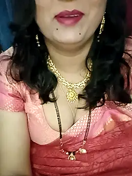 Snapshot of Niharika555 chatting on May 20, 5:08 pm Niharika555 online show from May 20, 5:08 pm