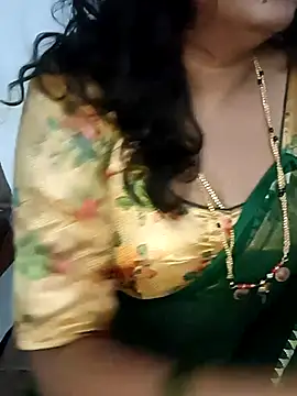Snapshot of Niharika555 chatting on July 7, 5:50 pm Niharika555 online show from July 7, 5:50 pm