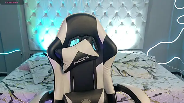 Megan  cole1 online show from October 10, 3:49 am