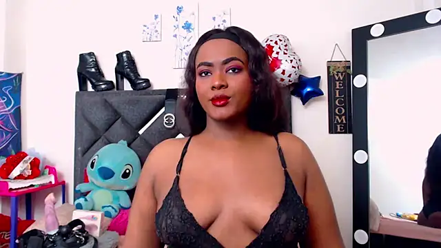 NatashaBella online show from December 3, 9:24 pm